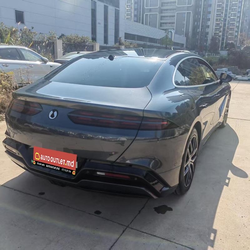 Denza Z9